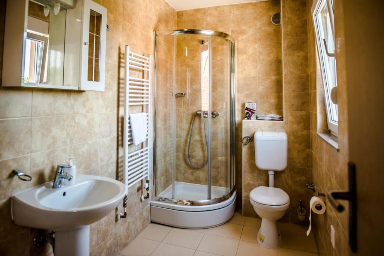Hotel Villa Monako Međugorje Zewnętrze zdjęcie
